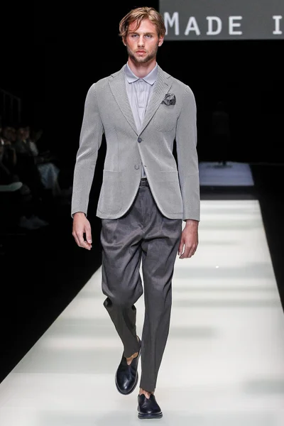 Look 49